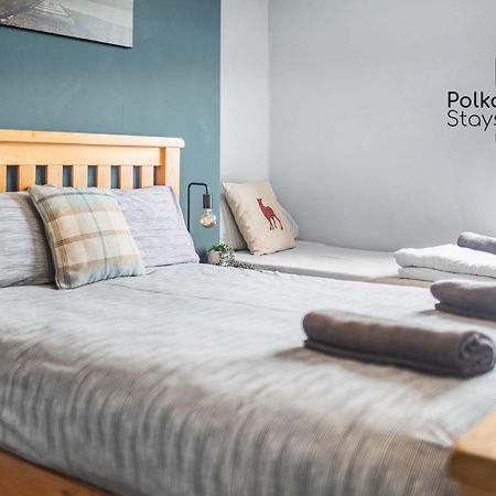 Polkadot Winter Gardens - Large Modern Apartments In Blackpool By Polkastays Екстериор снимка
